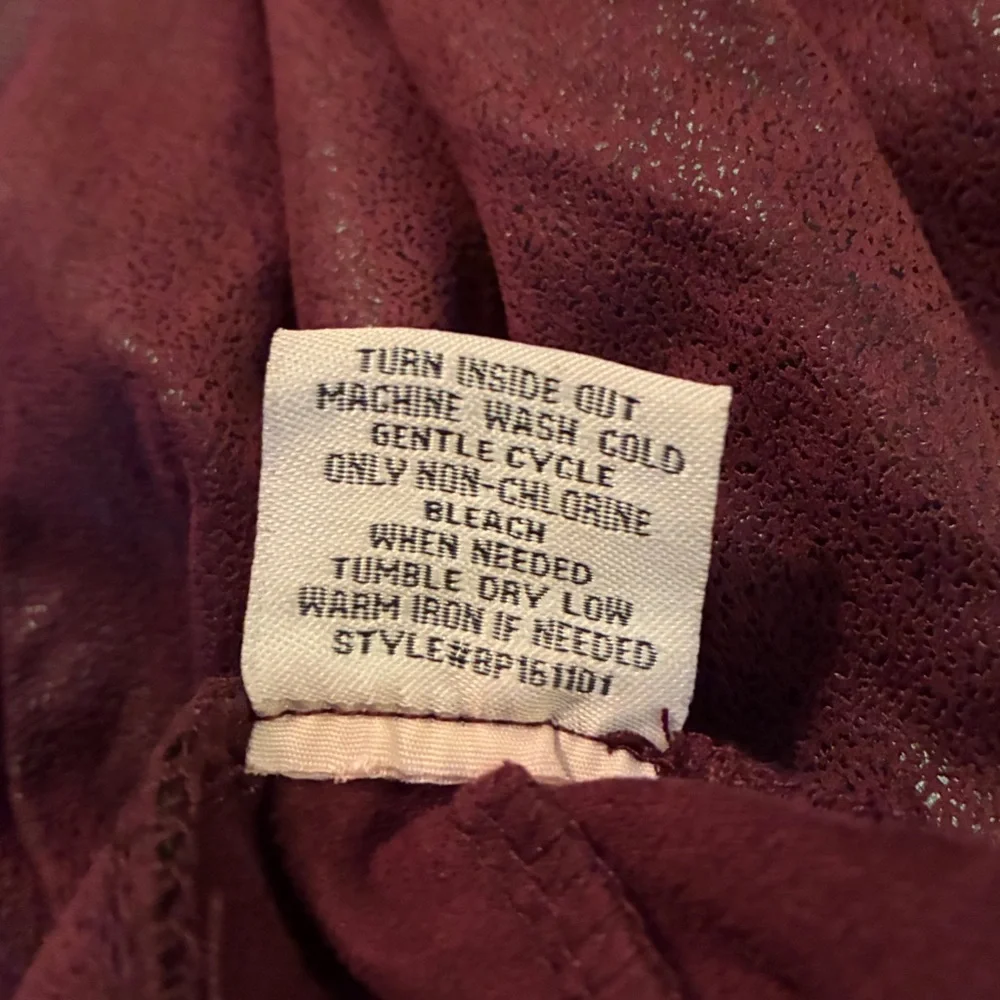 NWT GB (GIANNI BINI) GIRLS MAROON MICROSUEDE LEGGINGS SIZE M
